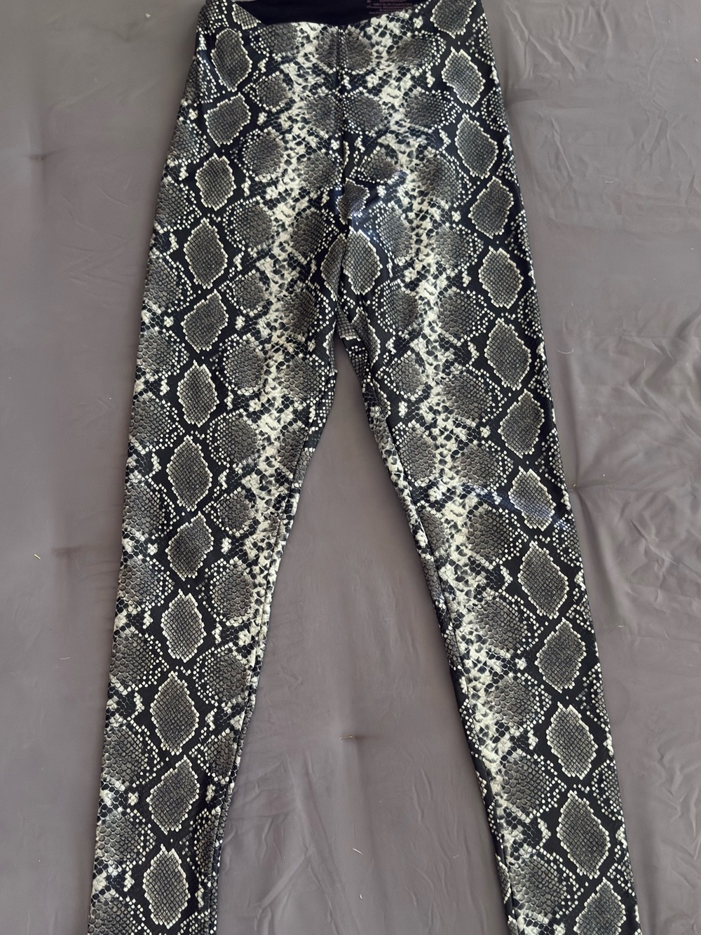 Commando faux snake leggings in black, grey, white M